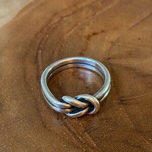 RETIRED James Avery Lovers' Knot Ring, Size 7, Sterling Silver